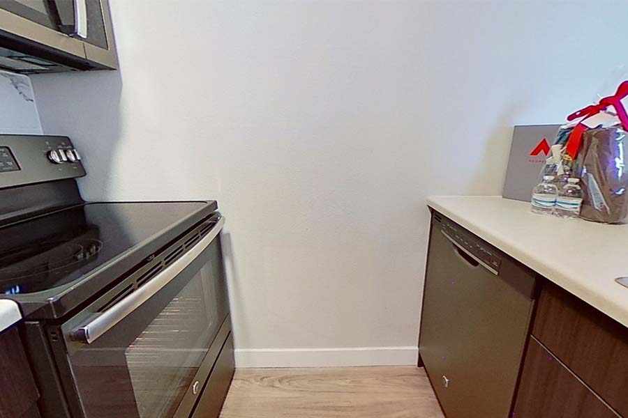 3D tour thumbnail for 1311 Cook unit 503.