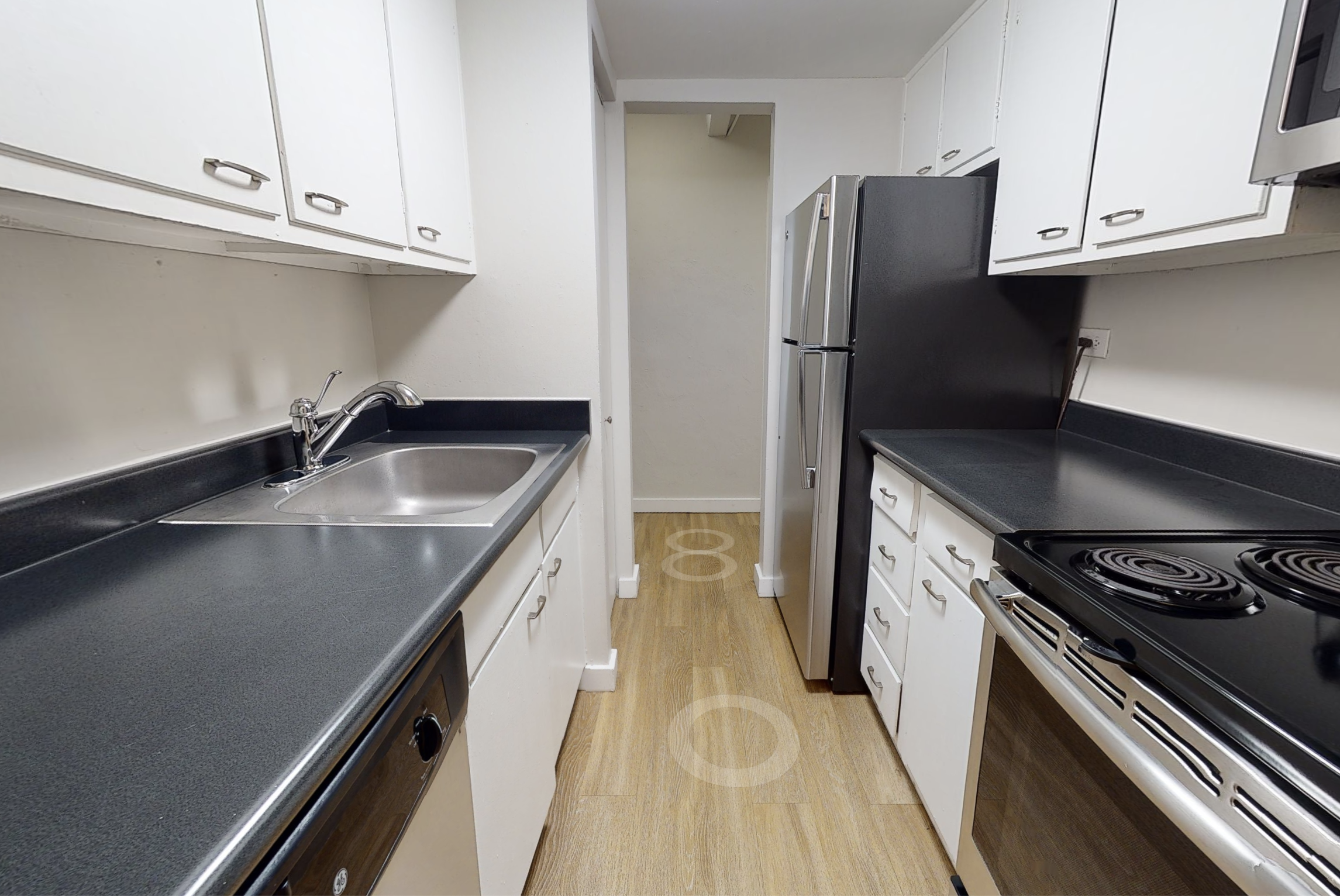 3D tour thumbnail for 950 Lafayette unit 105.